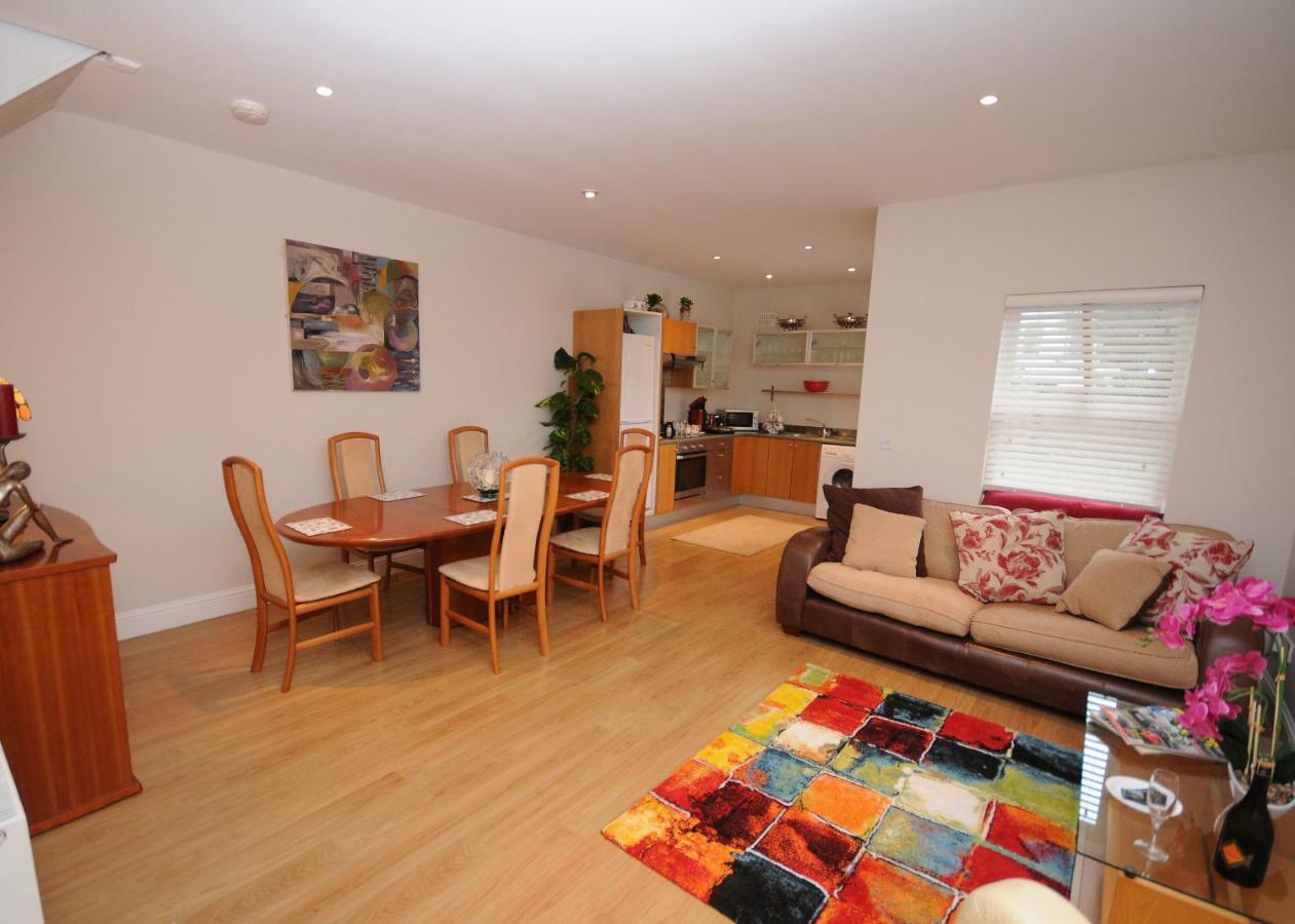 5 College Crescent Lejlighed Galway Eksteriør billede